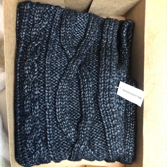 Banana Republic Unisex Metallic Black Chunky Infinity Scarf - Picture 1 of 7